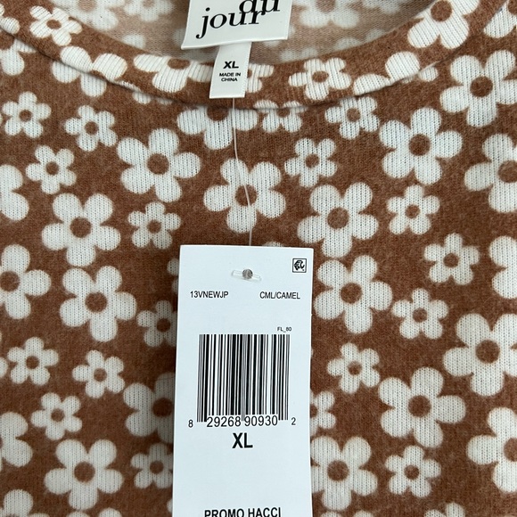 Belle du Jour Floral Lounge Set Juniors’ Size X-Large - Picture 5 of 9